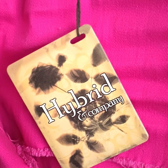 Shorts - Picture 2 of 5